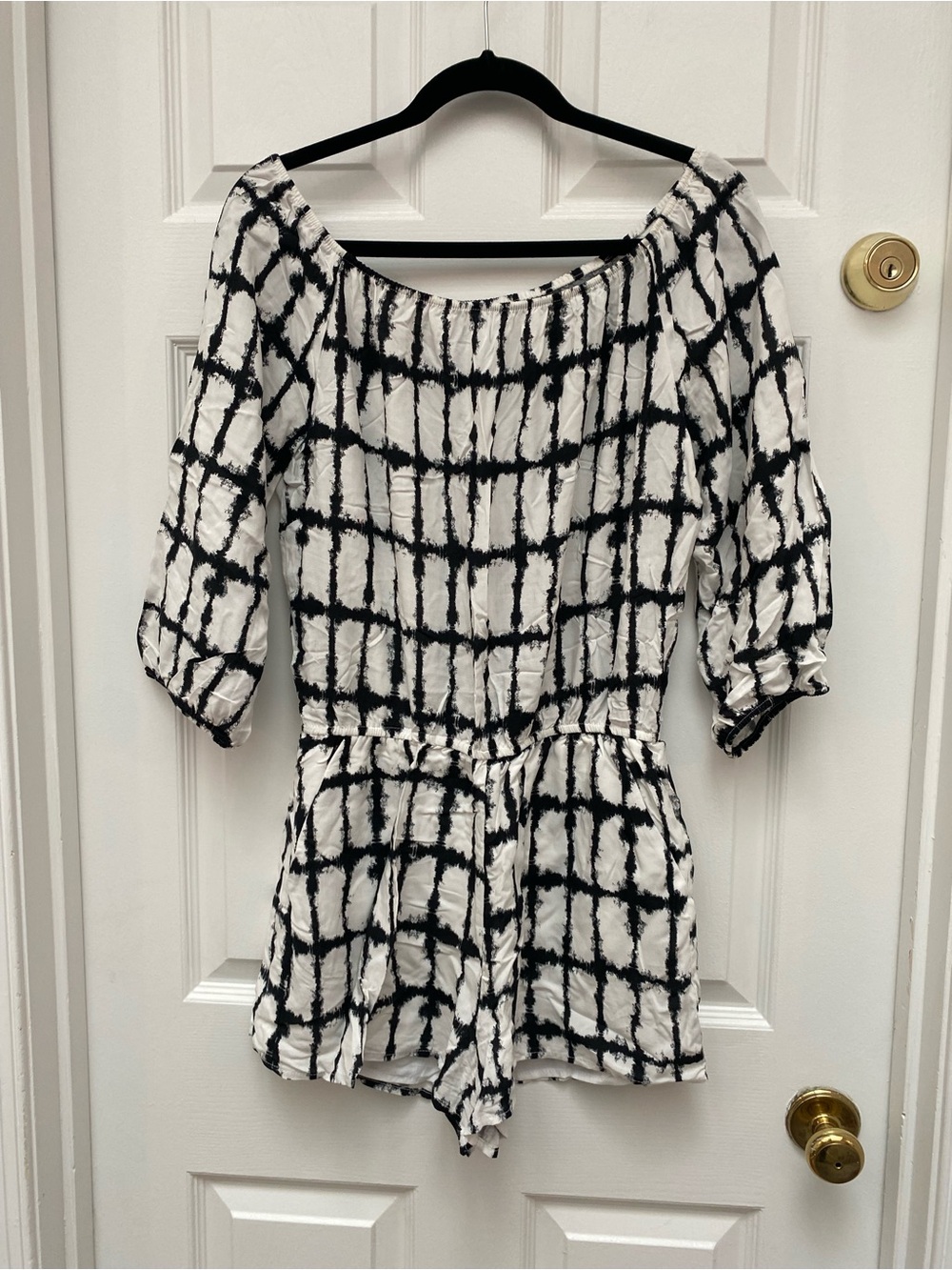 Bar III Black & White Grid Print Off Shoulder Romper w Pockets - Medium